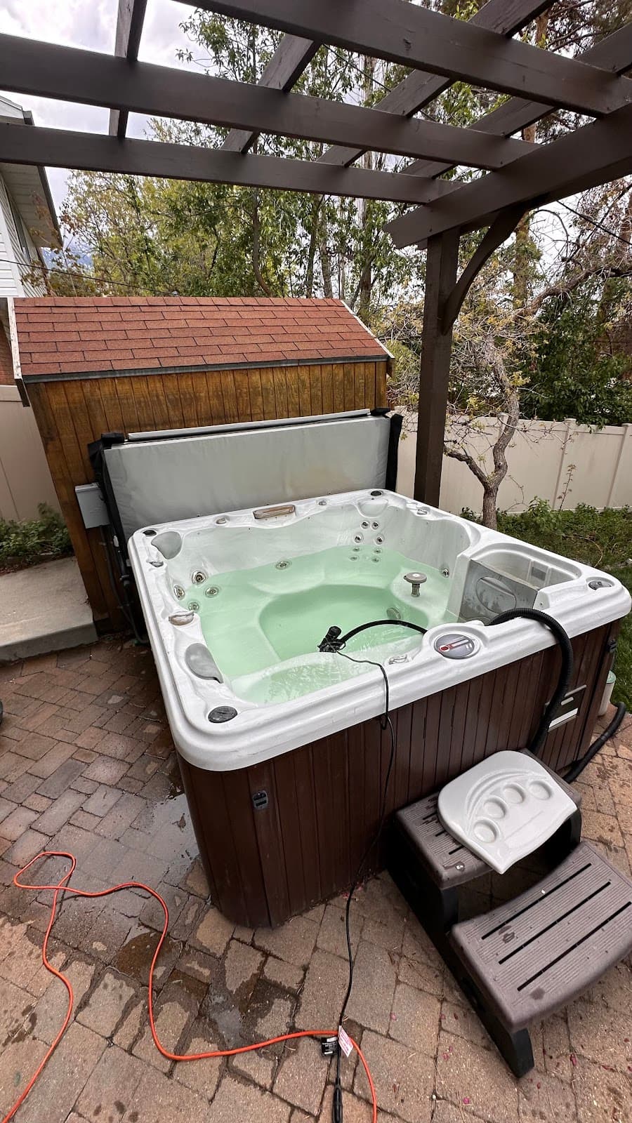 How to Choose a Pool Service Company in Utah